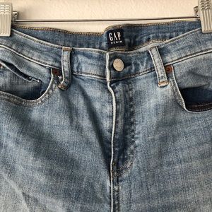 Light wash straight leg jeans